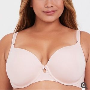 TORRID BRA | 40G | 360 BACK SMOOTHING TSHIRT BRA